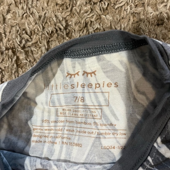 Little Sleepies Gray Marble Swirl - Picture 6 of 6